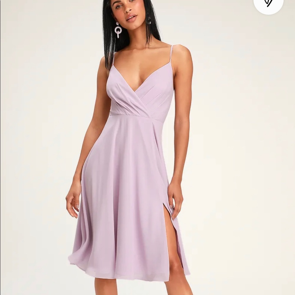 Lulu’s Lavender Midi Dress